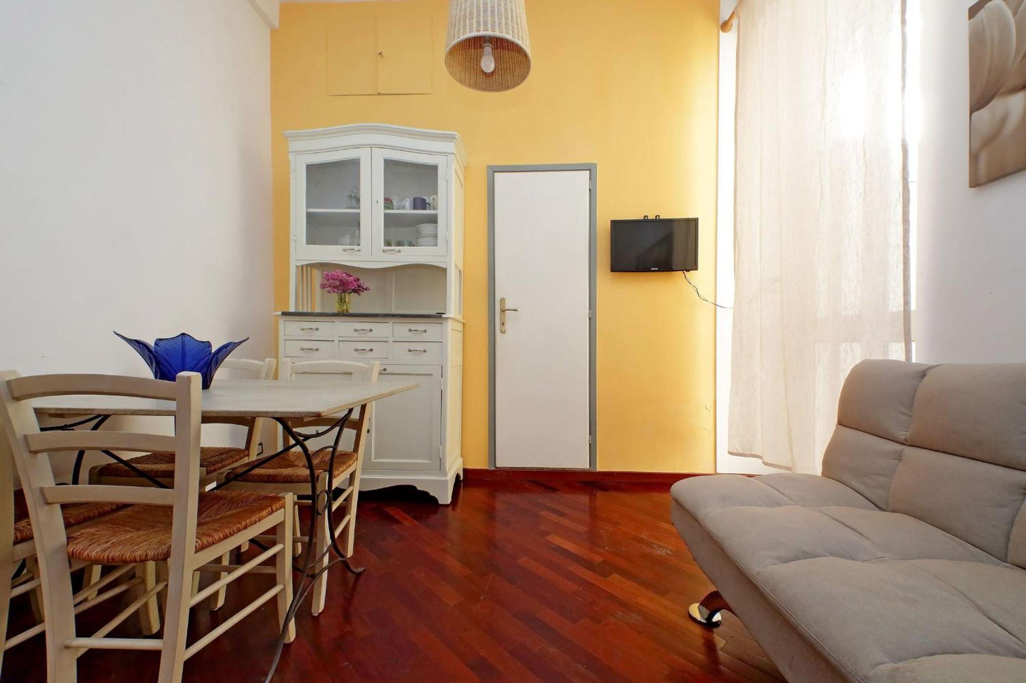 1 Bd With Balcony San Giovanni By Halldis Rom Exterior foto